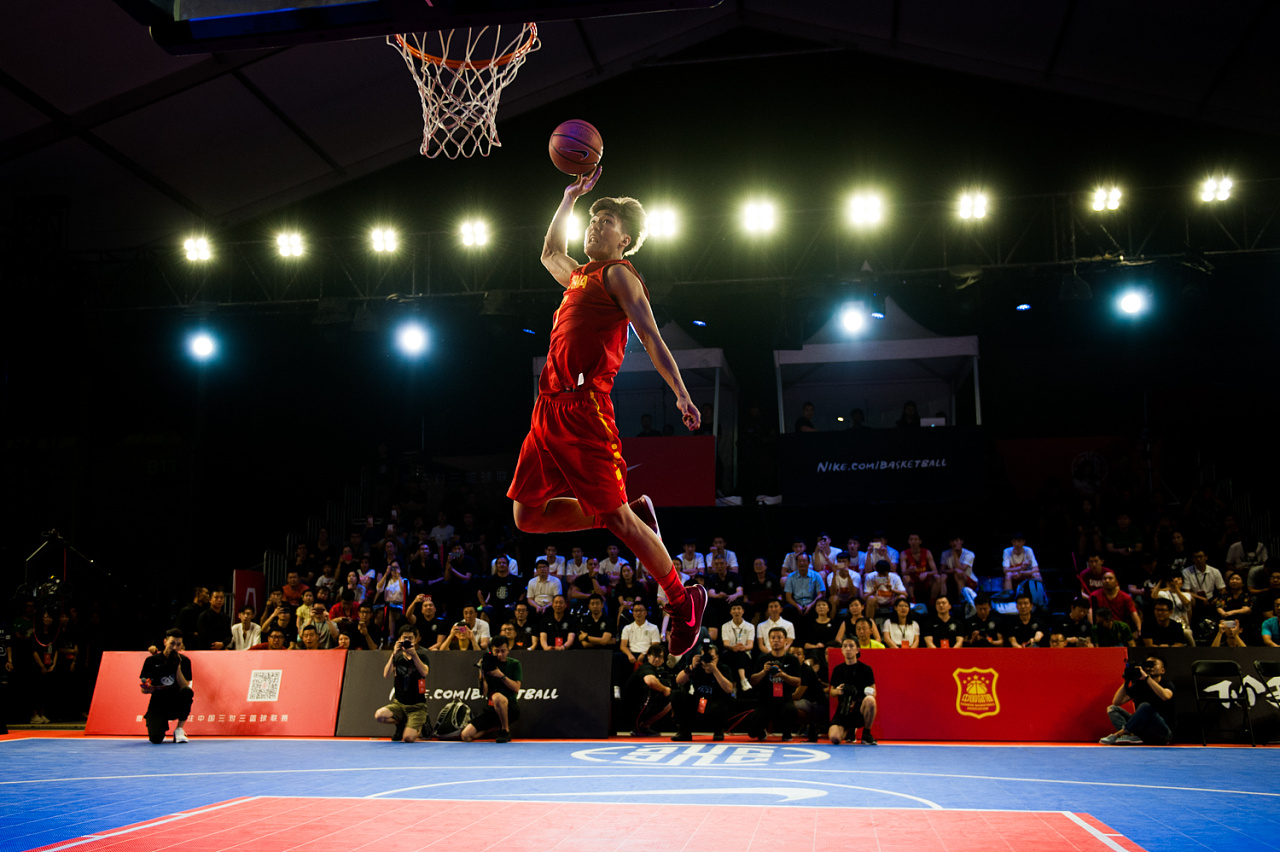 更是一支团 更是一支团