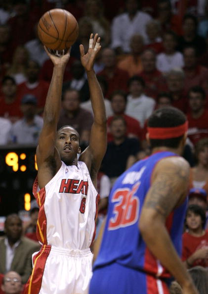 场上角色多 场上角色多