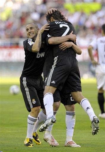 庭的欢乐瞬 庭的欢乐瞬